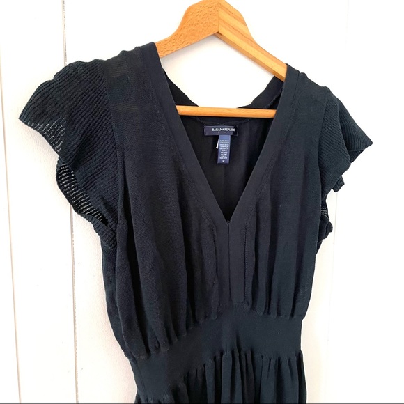 Banana Republic Dress - Picture 2 of 6